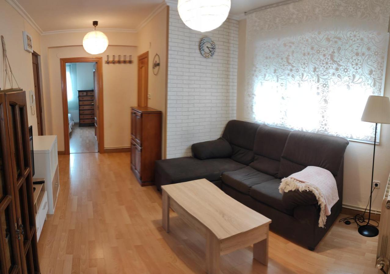 Apartamento De 2 Habitaciones A Un Paso De Begona Χιχόν Εξωτερικό φωτογραφία